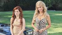 Jane Levy and Cheryl Hines in Suburgatory