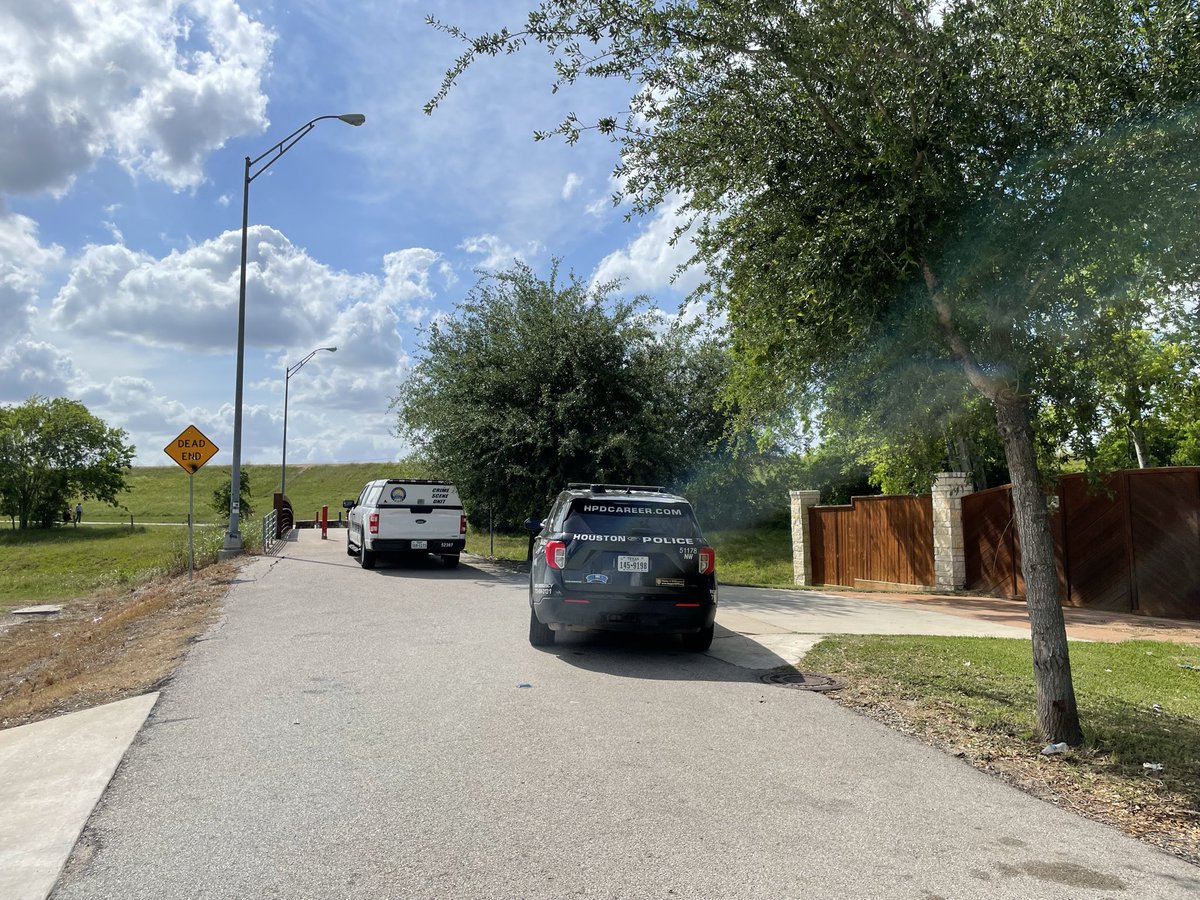 Teen Bike Rider Finds Woman’s Dead Body in ‘Very Isolated’ Area in Texas