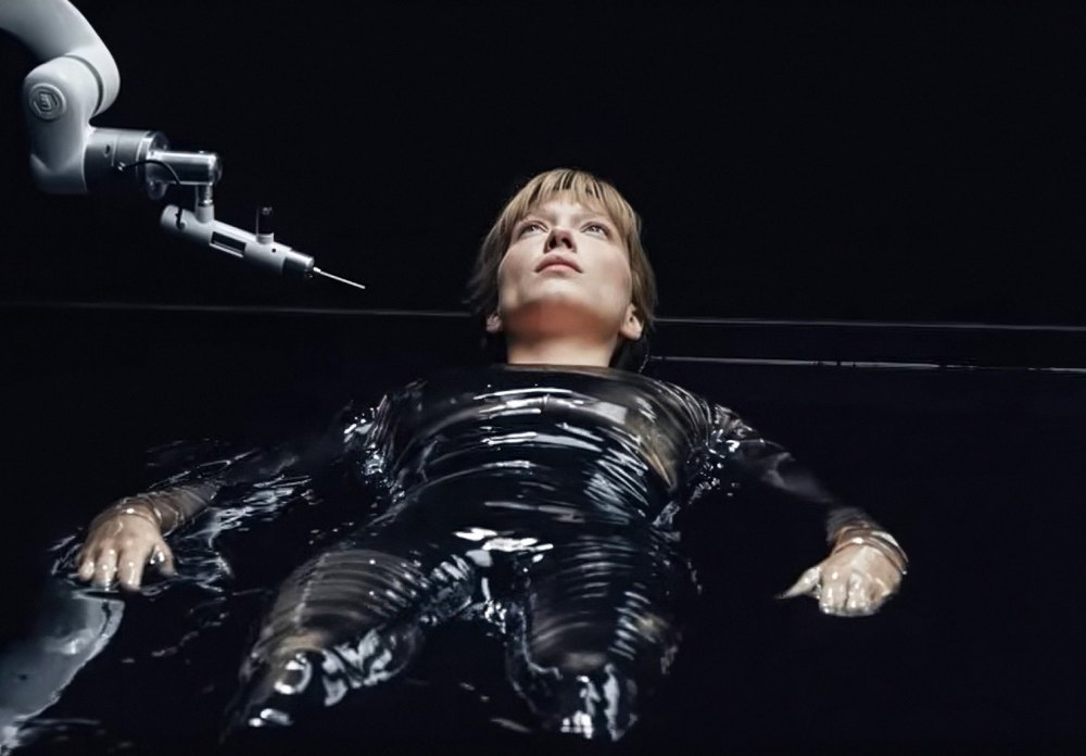 Lea Seydoux in The Beast