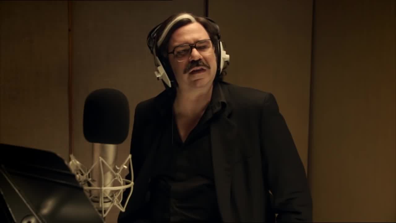 Matty Berry in Toast of London