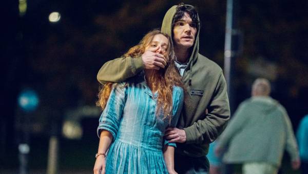 Molly Windsor and Fra Fee in Unchosen