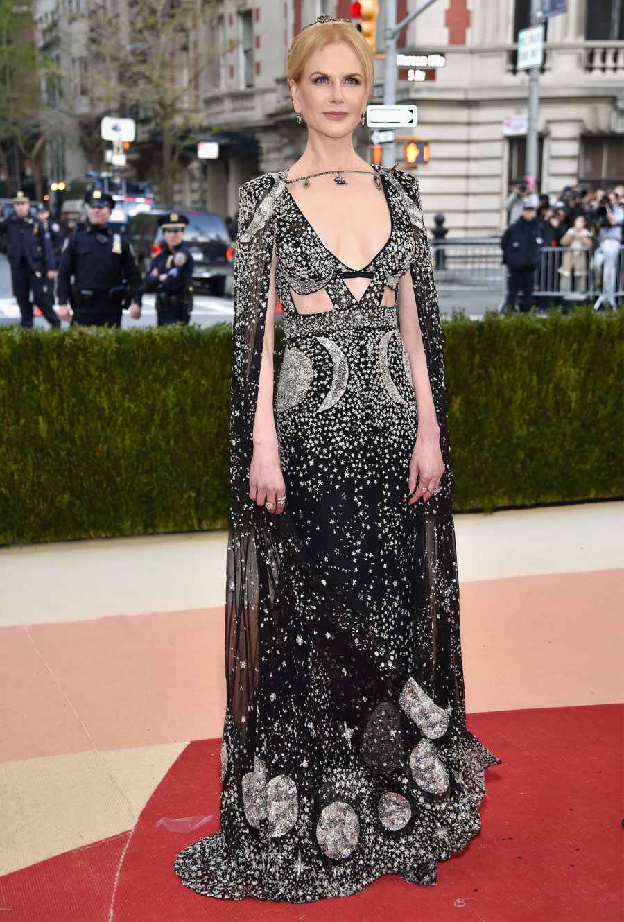 2016 Nicole Kidman Met Gala Looks