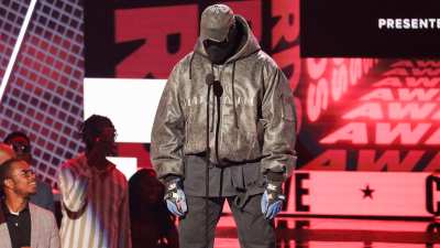 2026-05-29T103936Z_2_LYNXMPEM4S0PU_RTROPTP_4_AWARDS-BET-kanye-west-perform-netherlands.