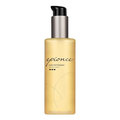 This Viral Gentle Face Cleanser Actually Helps Acne — 20% Off