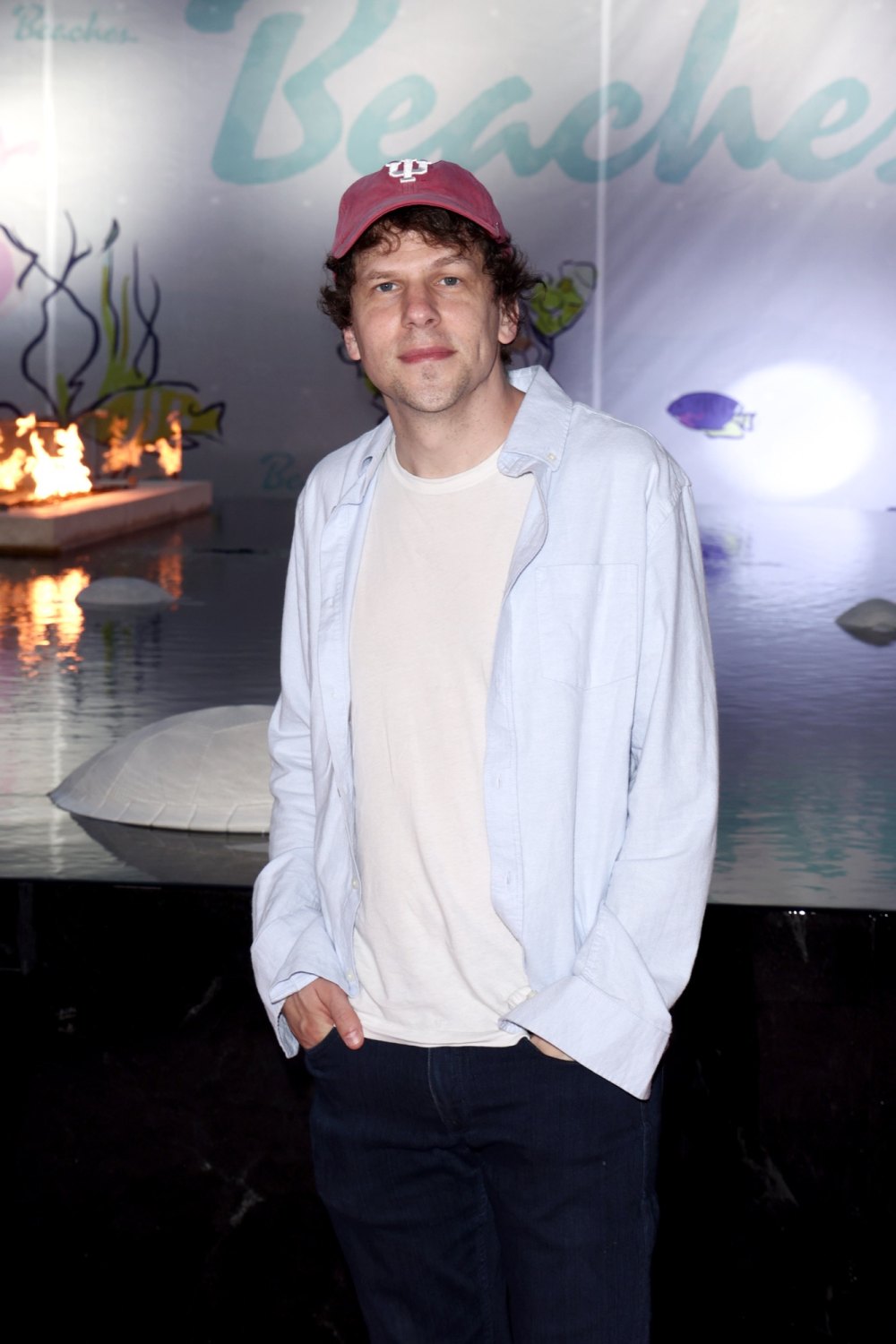 2276776873 Inside Beaches.jpg