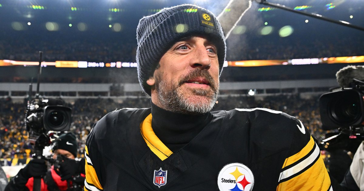Aaron Rodgers Confirms Plans to Retire After Announcing His Return to Steelers on 1-Year Deal Aaron Rodgers Confirms Plans to Retire After Announcing His Return to Steelers on 1-Year Deal