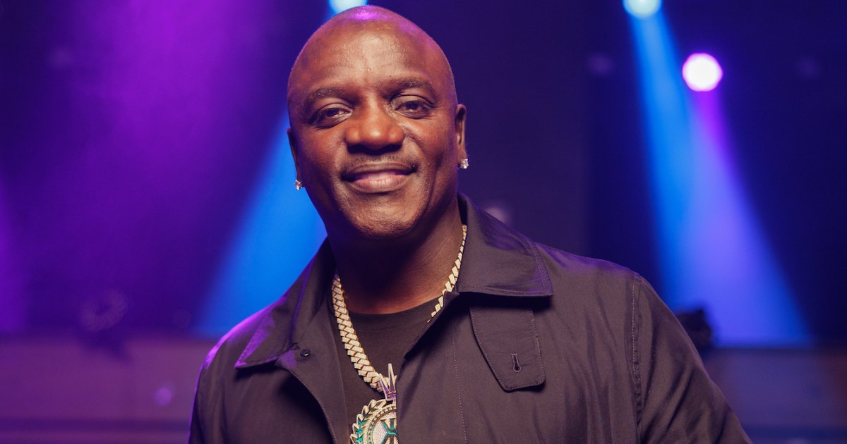 ‘Lonely’ Singer Akon Reveals How Many Wives He Has — And Whether They Have Other Partners ‘Lonely’ Singer Akon Reveals How Many Wives He Has — And Whether They Have Other Partners