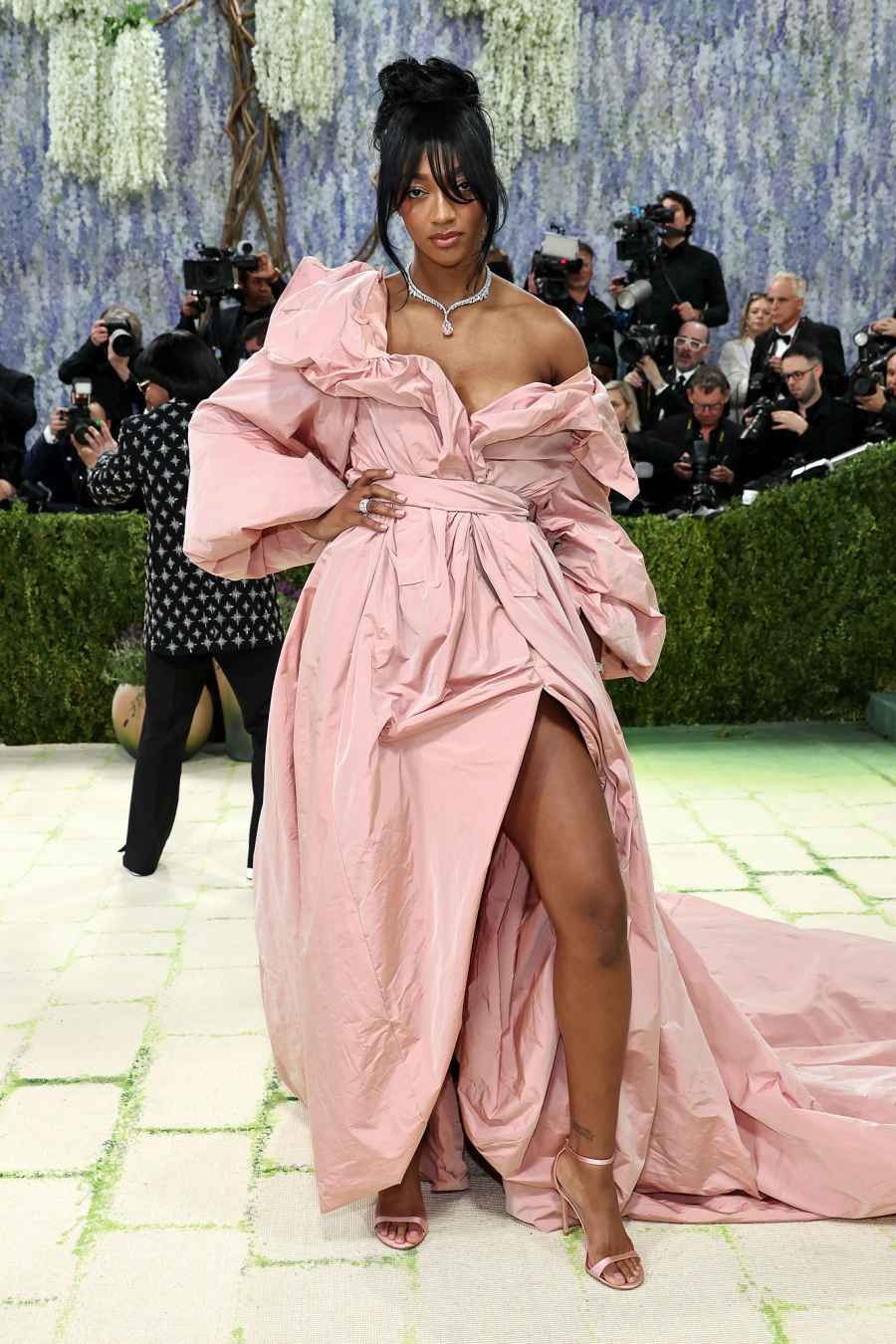 Angel Reese Carpet Arrival Met Gala 2026