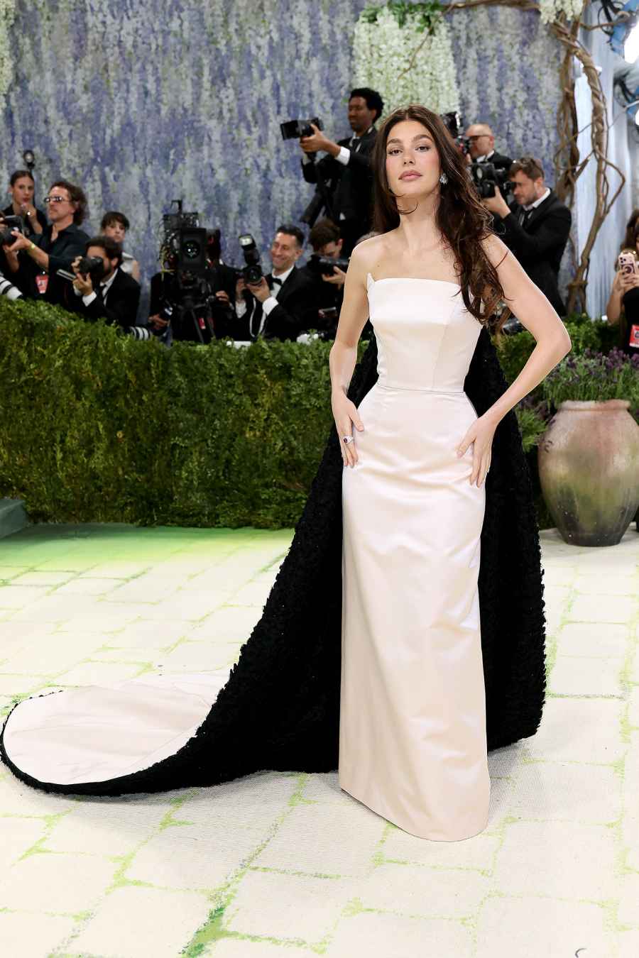 Camila Morrone Carpet Arrival Met Gala 2026