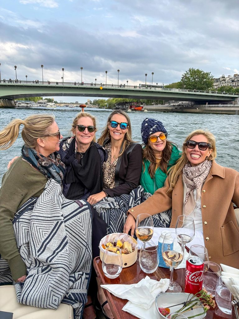 Drew-Goes-To-Paris-11
