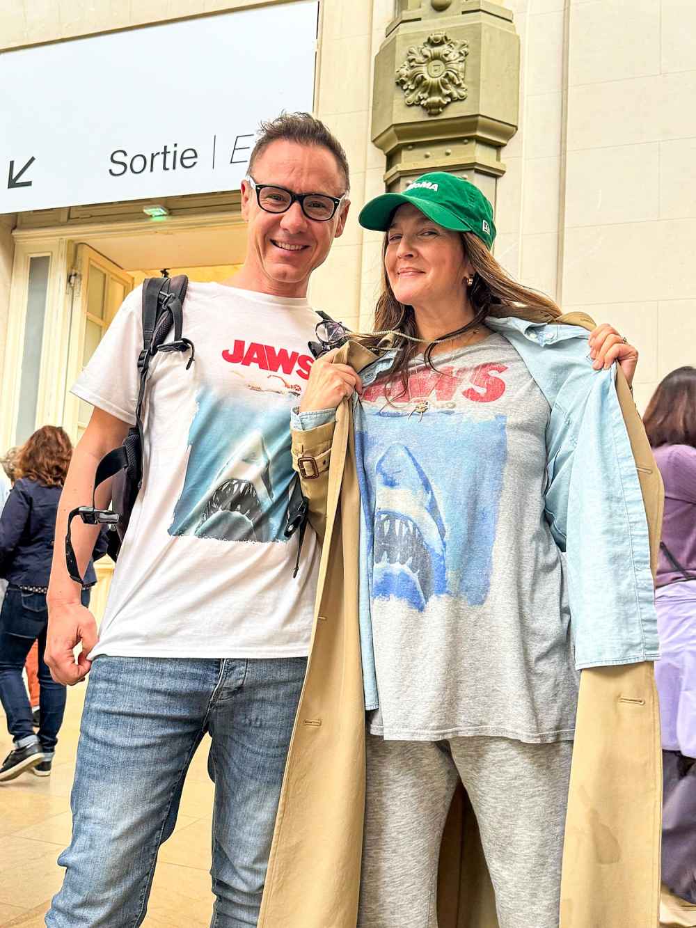 Drew-Goes-To-Paris-12