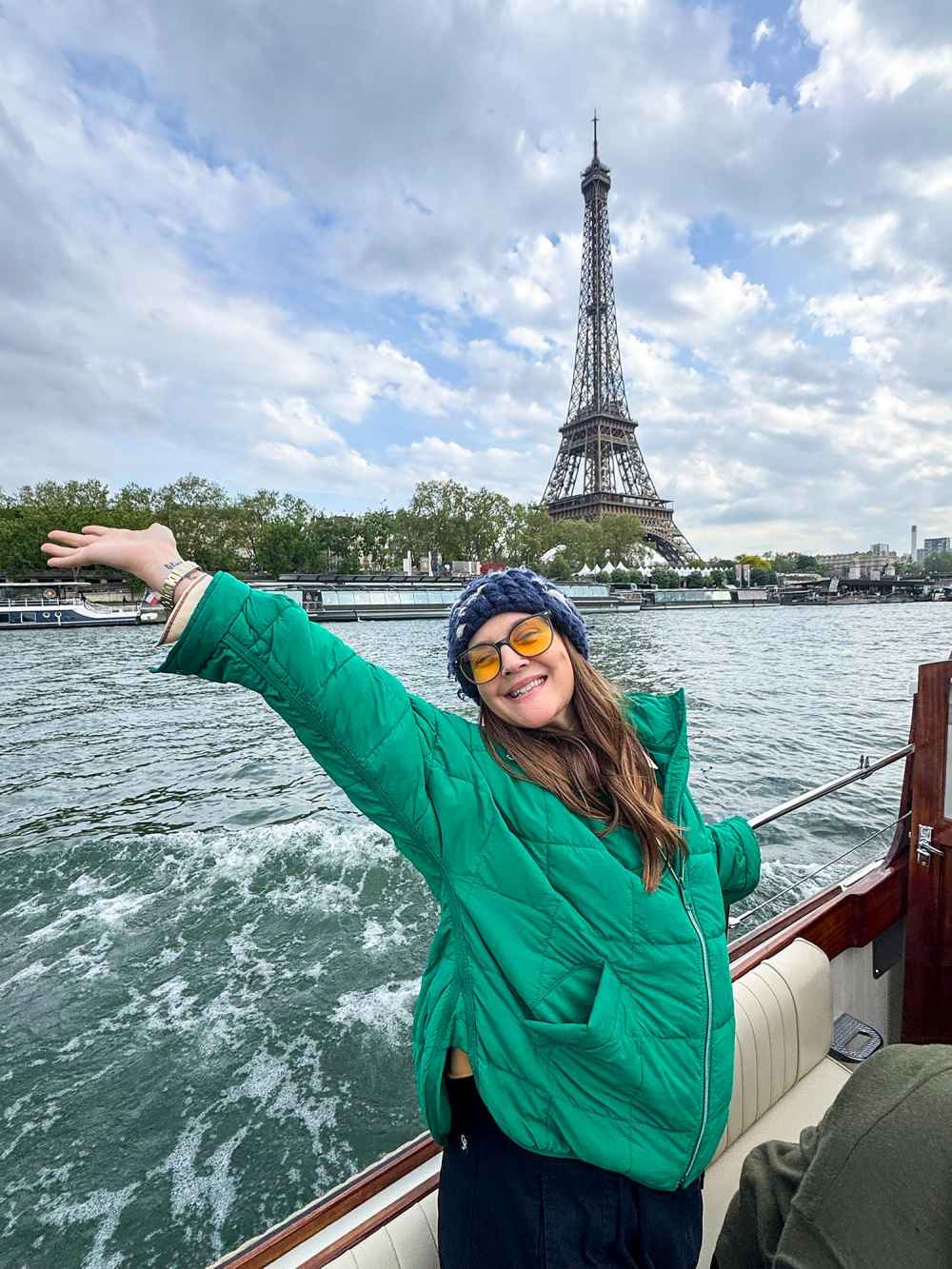 Drew-Goes-To-Paris