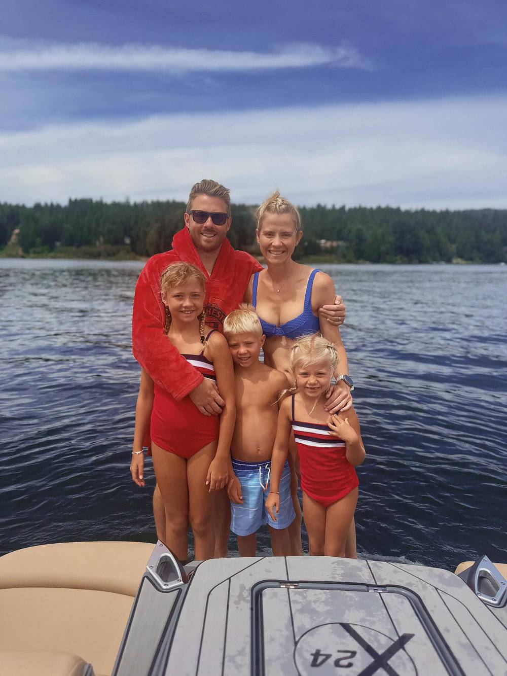 Family Elizabeth Smart 2622 Us Weekly Cover Story