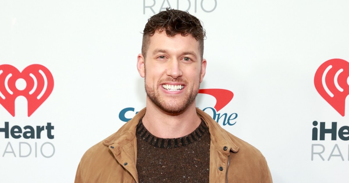 Clayton Echard Reveals How Much He Makes From Viral Dance Cameos: ‘Pays More Than a Full-Time Job’