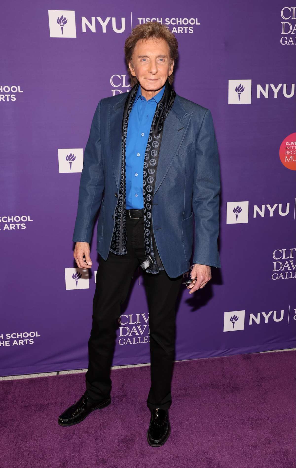 Barry Manilow Reveals What Cosmetic Surgery He's Gotten, Says He Doesn’t Use Botox