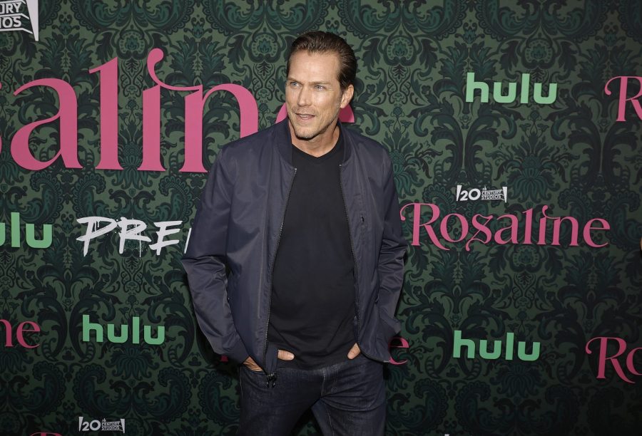 GettyImages-1431165989 Jason Lewis Reveals Shocking Reason He Disappeared for 3 Years