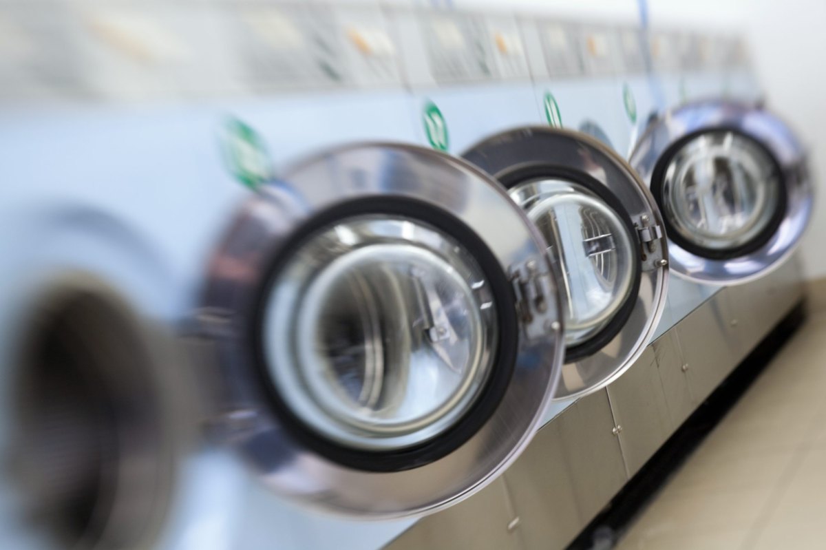 GettyImages-151636712-Your-Laundry-Habits-Are-Contributing-to-a-Growing-Microplastics-Crisis-Scientists-Warn