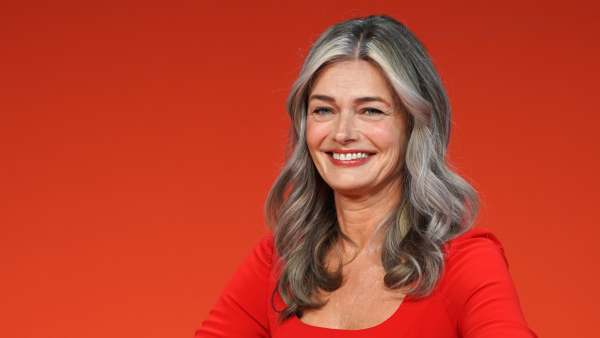 Paulina Porizkova Theorizes Why She Got So Few Raya Matches