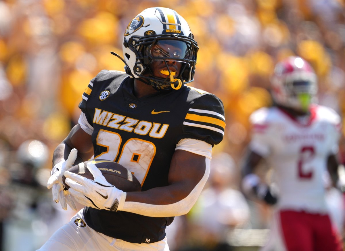 Missouri Football Player Ahmad Hardy Shot Attending Concert in Mississippi