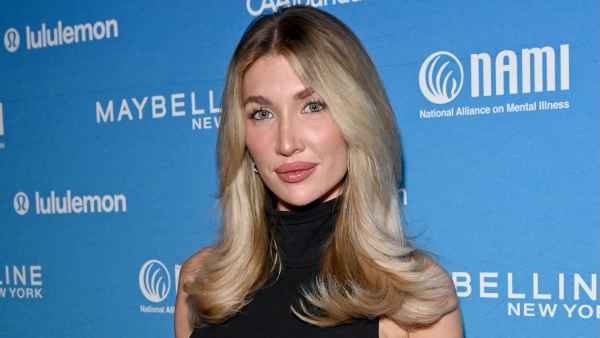 Kate Cassidy Felt 'Ridiculed' After TSA Questioned Passport
