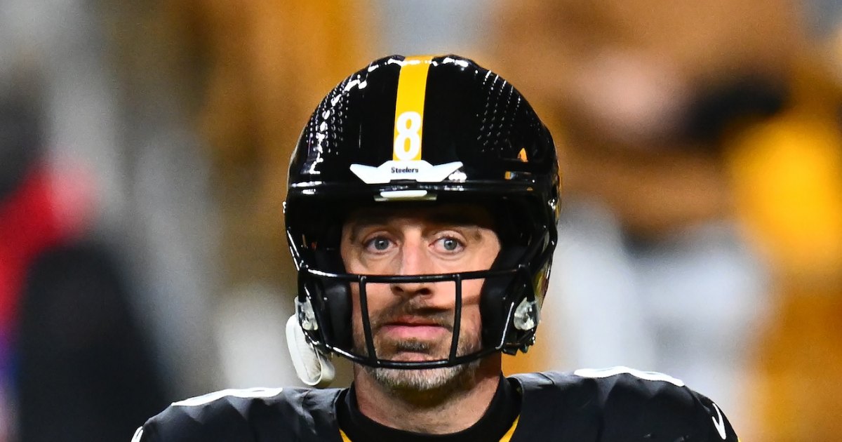 Aaron Rodgers Sports Wedding Ring in Return to Steelers as Intrigue About His Wife Lingers Aaron Rodgers Sports Wedding Ring in Return to Steelers as Intrigue About His Wife Lingers