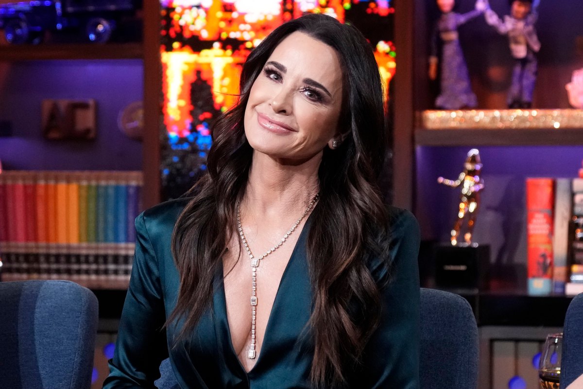WATCH WHAT HAPPENS LIVE WITH ANDY COHEN -- Episode 23019 -- Pictured: Kyle Richards -- (Photo by: Charles Sykes/Bravo via Getty Images)