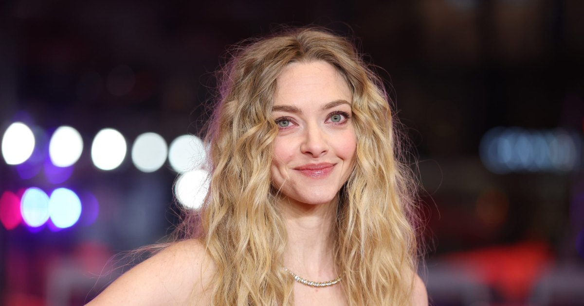 Amanda Seyfried Wore the Most Unconventional Summer Bag Color, and It’s Honestly So Luxe Amanda Seyfried Wore the Most Unconventional Summer Bag Color, and It’s Honestly So Luxe