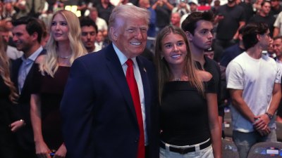GettyImages-2270434157kaitrumpdonaldtrumpcallsher.jpg