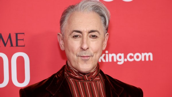 'The Killer Among Us' Host Alan Cumming Reveals the Story That Introduced Him to True Crime