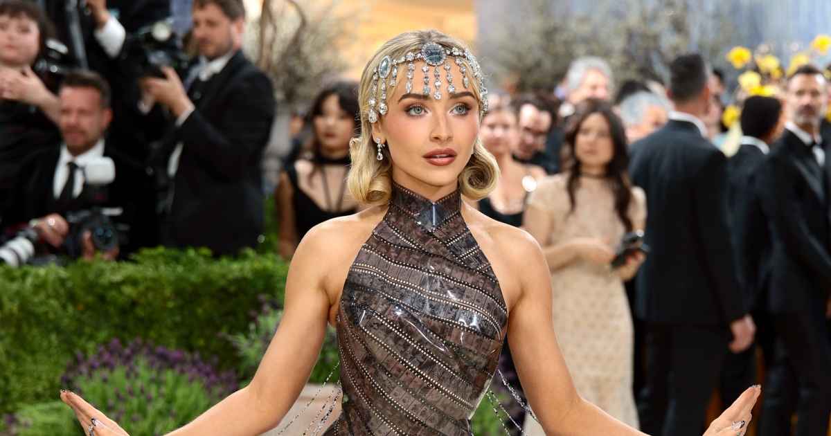 Sabrina Carpenter Makes Her Met Gala 2026 Red Carpet Comeback in Showstopping Ensemble