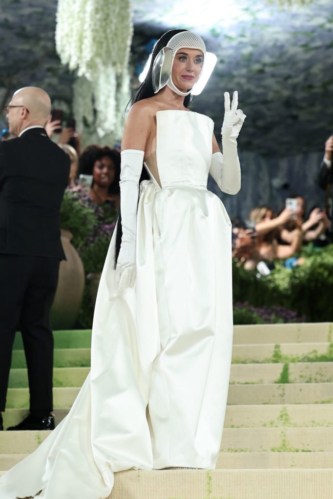 GettyImages-2274559883 katy perry Melissa Rivers Says Nipple Was Best Accessory at Met Gala