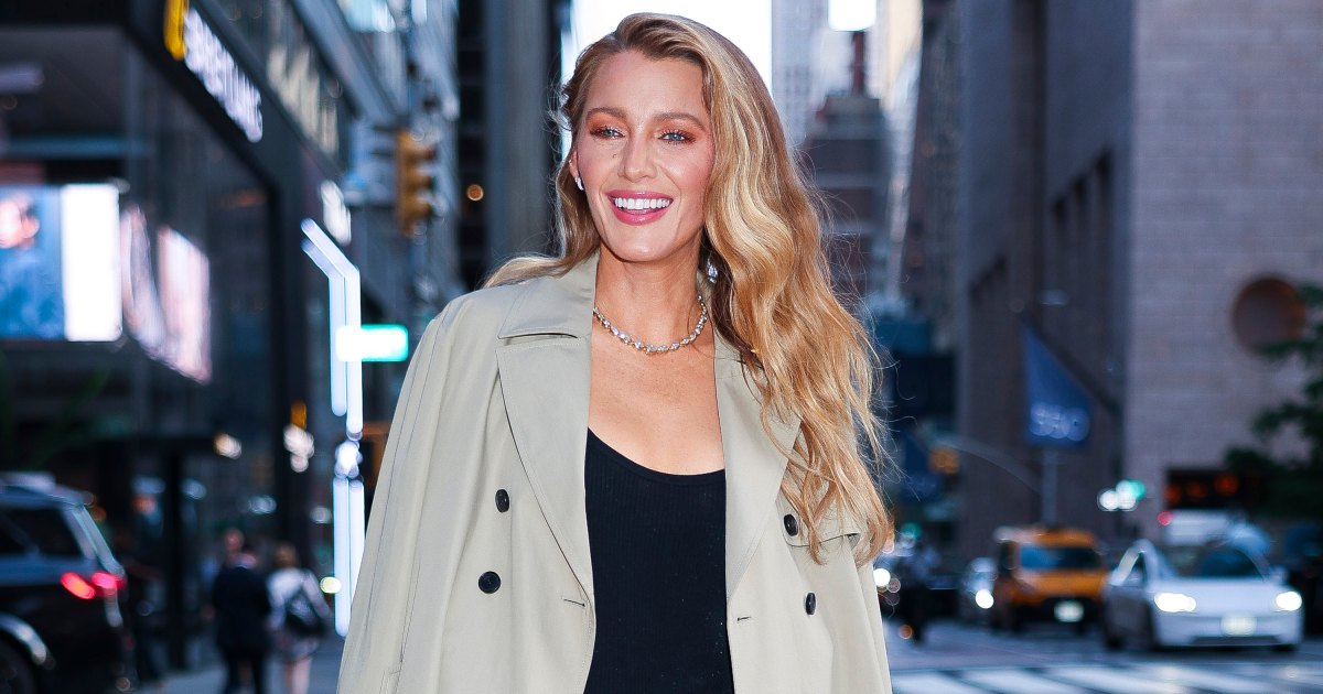 Blake Lively Wore the Luxe Denim Style That Screams ‘Upper East Side Rich Mom’ — The Look for Blake Lively Wore the Luxe Denim Style That Screams ‘Upper East Side Rich Mom’ — The Look for