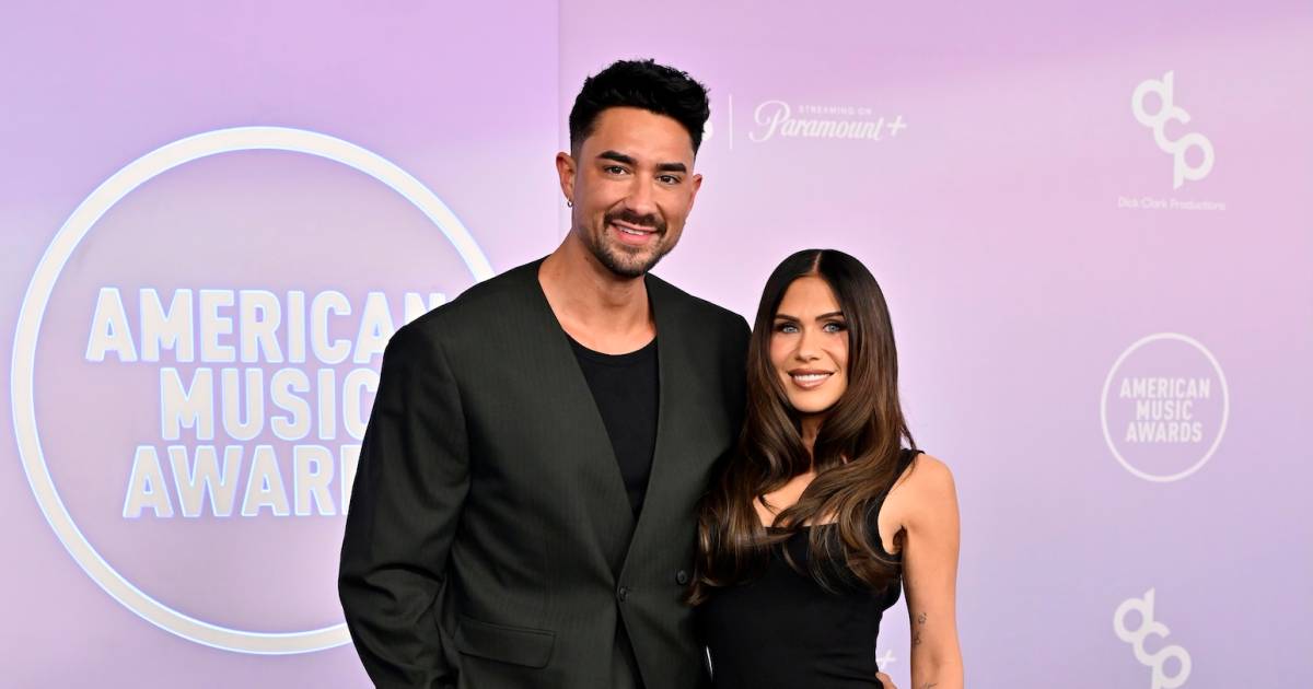 جيسي دريبر ومارسيانو برونيه يظهران لأول مرة في الزوجي في 2026 AMAs