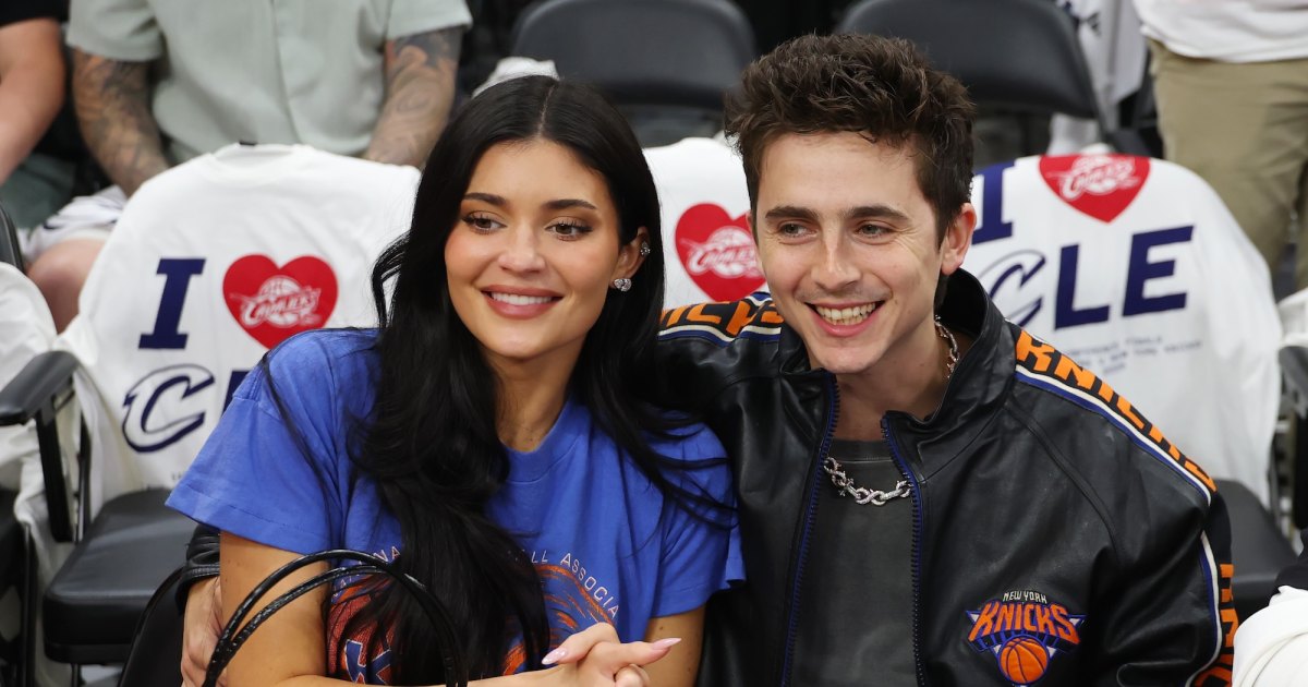 Timothee Chalamet and Kylie Jenner Have Courtside Date Timothee Chalamet and Kylie Jenner Have Courtside Date