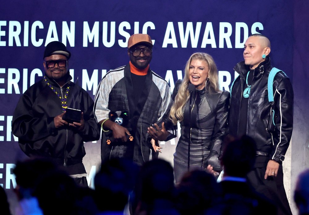 GettyImages-2278211502 Fergie Reunites With Black Eyed Peas at 2026 AMAs