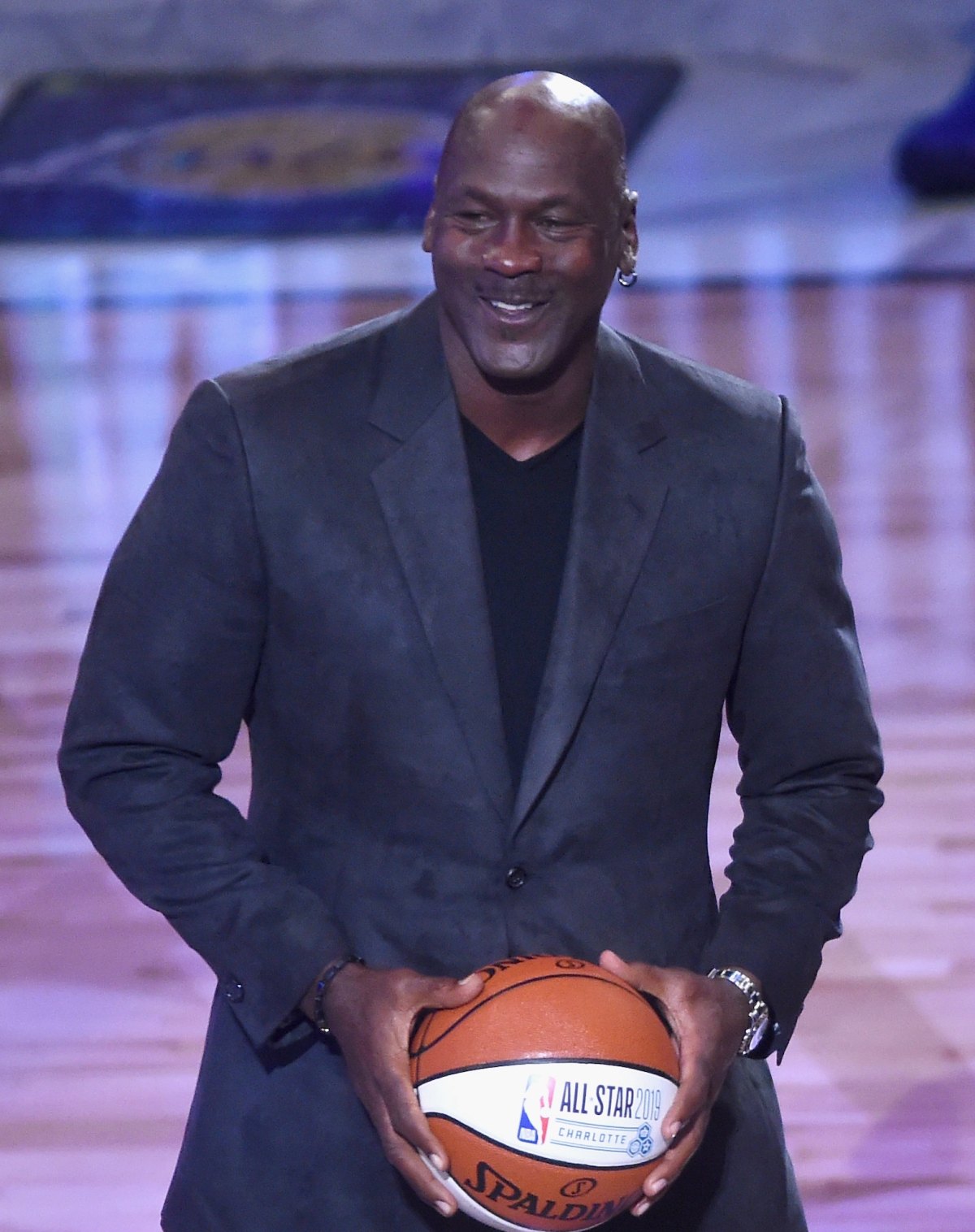 Michael Jordan Surprises His Former High School Teacher in Hospice Care
