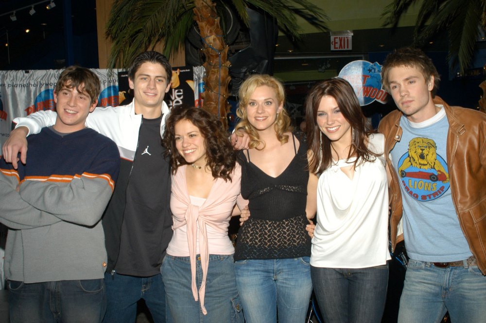 GettyImages-93064565.jpg Bryan Greenberg Chad Michael Murray Reunion