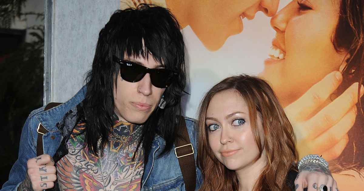 Trace Cyrus Slams Sister Brandi for Renting Him ‘Mold Infested’ Home, Refusing to Refund His Money Trace Cyrus Slams Sister Brandi for Renting Him ‘Mold Infested’ Home, Refusing to Refund His Money