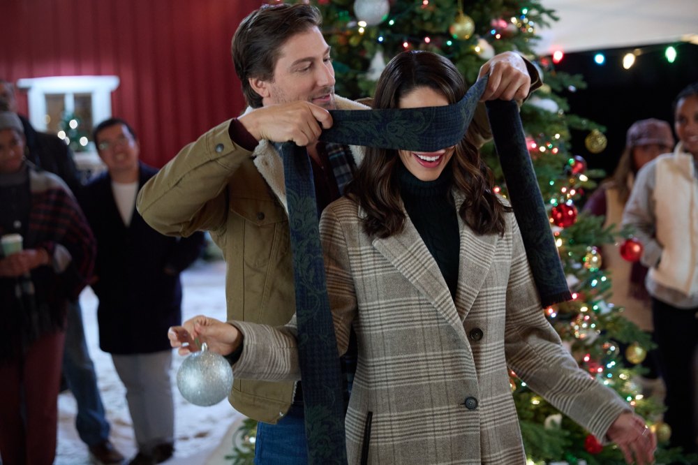 Hallmarks 2026 Christmas in July Lineup Includes 4 New Rom Coms Season 2 of Christmas at Sea Christmas Under Construction