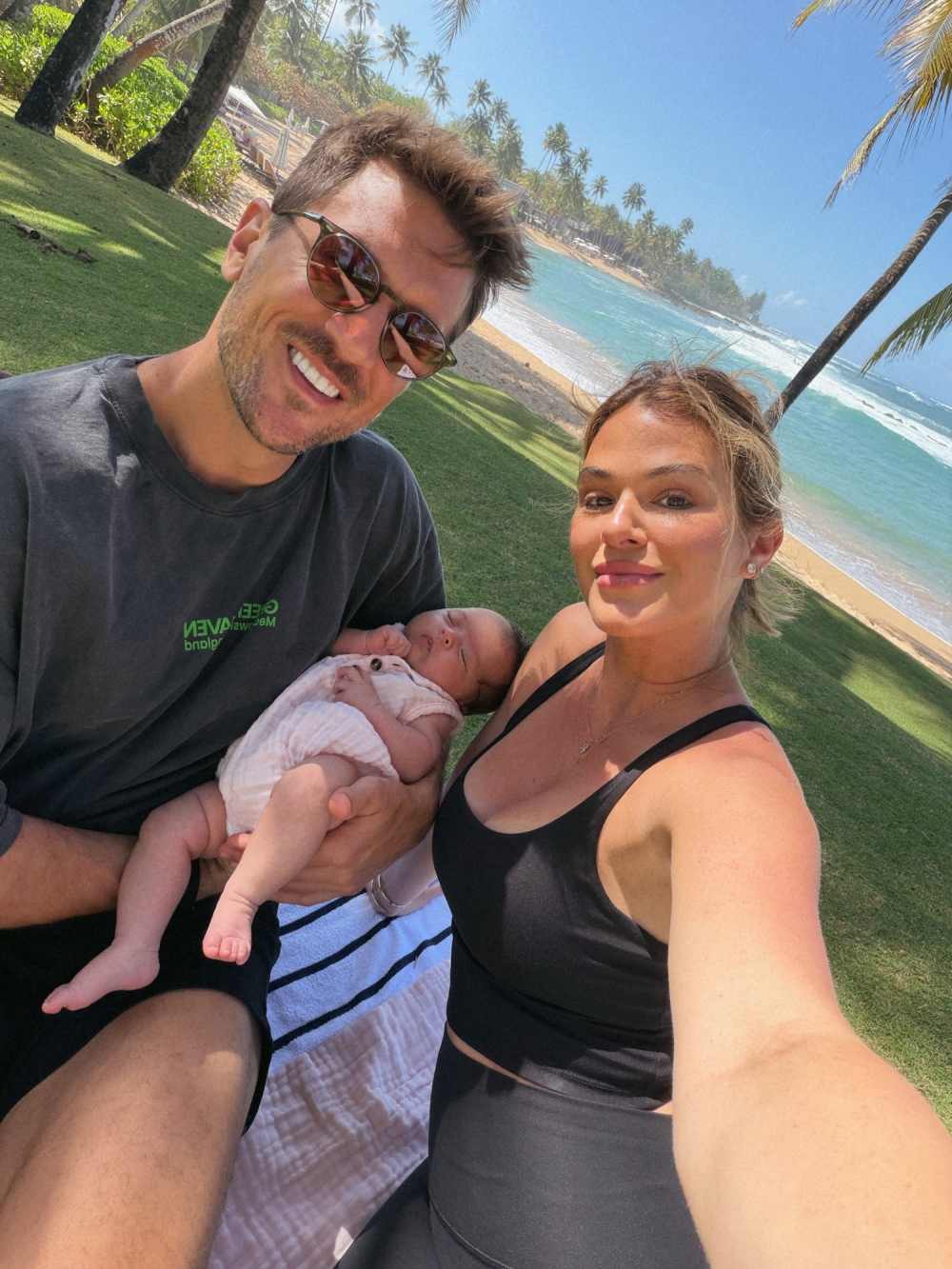 JoJo-Fletcher-and-Jordan-Rodgers_1776978804_3881901075268040891_28915040