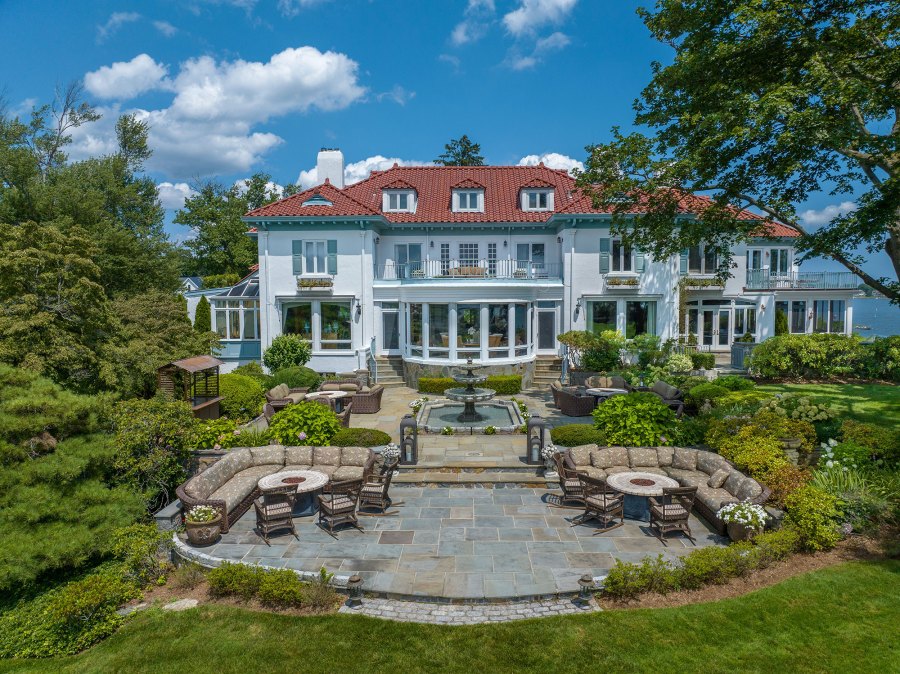 Kathie Lee Gifford Is Selling Her Connecticut Home for a Whopping 100 Million After Nashville Move Facad