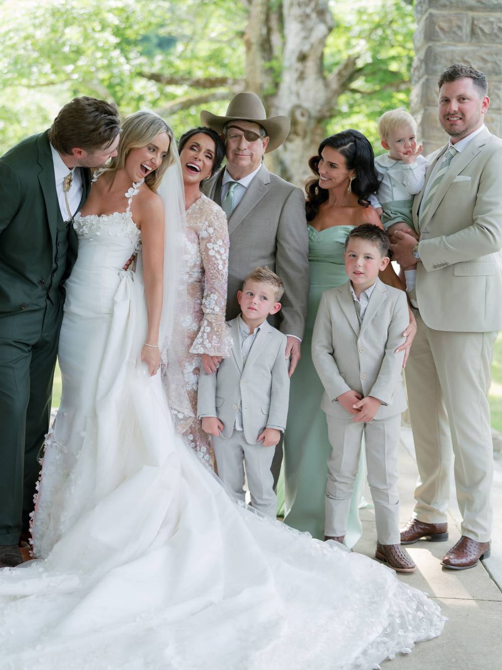 Lainey Wilson and Devlin Duck Hodges Are Married Family