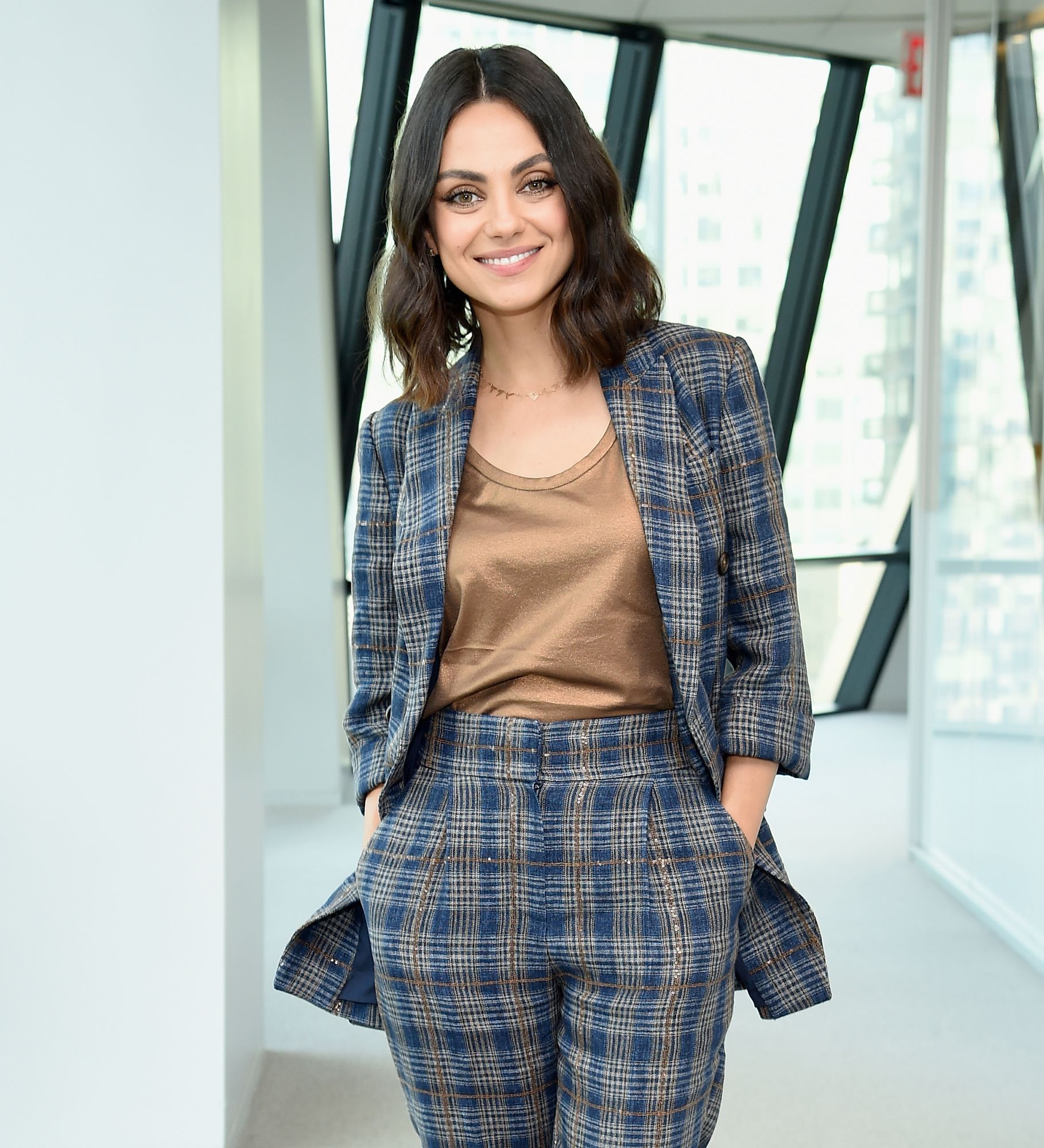 Mila Kunis Bio Pic