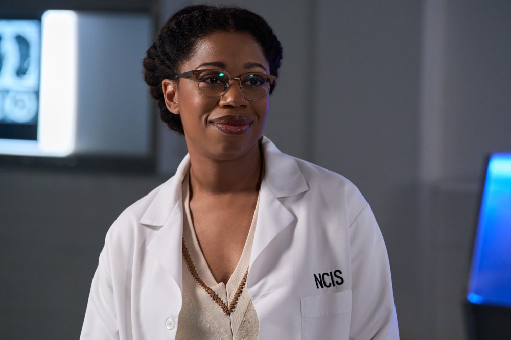 NCIS Timothy McGee zal zijn relatie en hart laten testen tijdens de finale van seizoen 23, Diona Reasonover