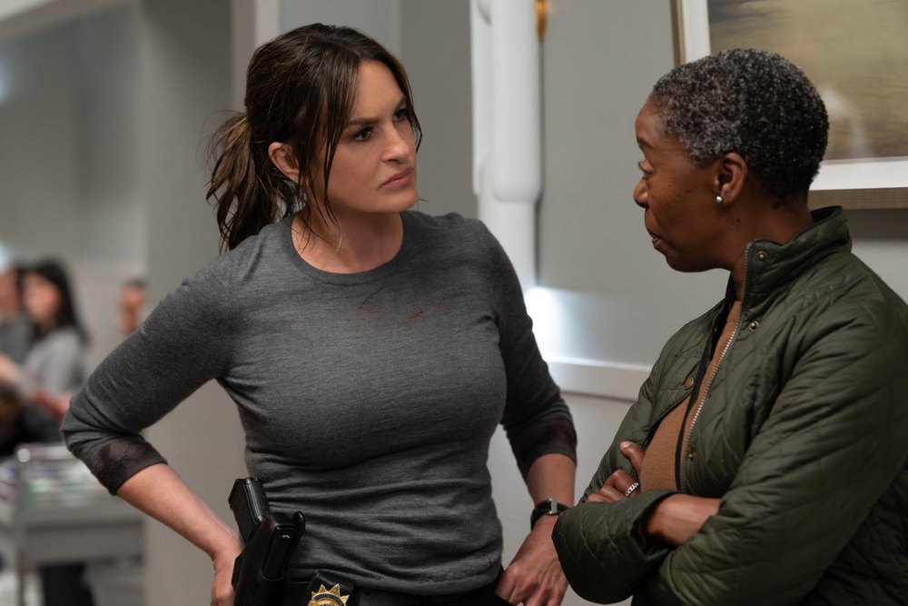 What Happens to Mariska Hargitay&rsquo;s Olivia Benson in &lsquo;Law and Order: SVU&rsquo; Season 27 Finale? Recap