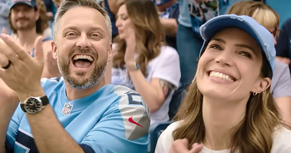 Nate Bargatze Reveals Why ‘Entourage’ Is His Favorite Mandy Moore Project: ‘I Had to Say It’ (Exclusive) Nate Bargatze Reveals Why ‘Entourage’ Is His Favorite Mandy Moore Project: ‘I Had to Say It’ (Exclusive)