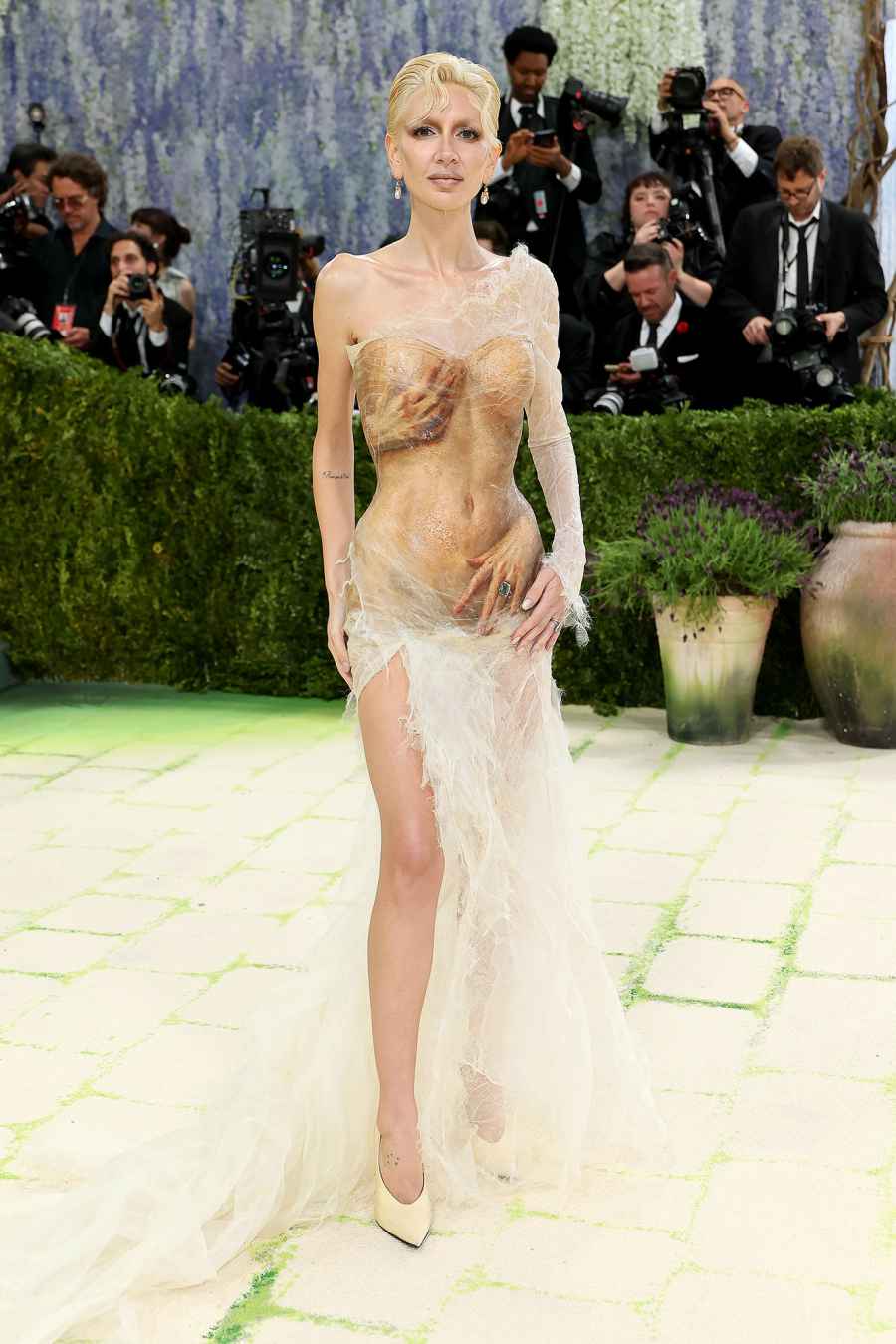 Sabine Getty Carpet Arrival Met Gala 2026