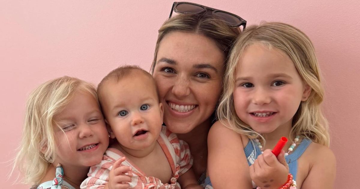 Sadie Robertson’s 8-Month-Old Baby Has ‘Underlying’ Condition After Choking Incidents: What to Know Sadie Robertson’s 8-Month-Old Baby Has ‘Underlying’ Condition After Choking Incidents: What to Know