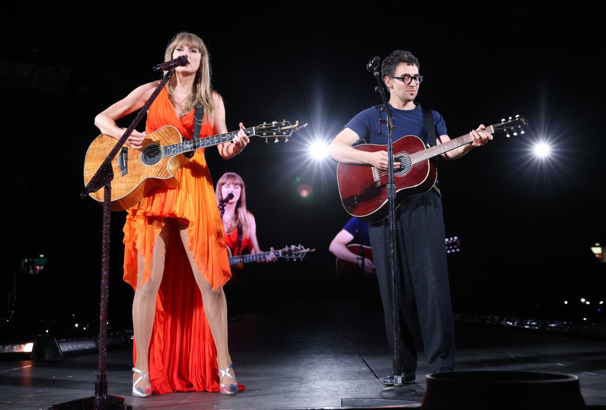 Taylor-Swift-and-Jack-Antonoff-GettyImages-2166920892