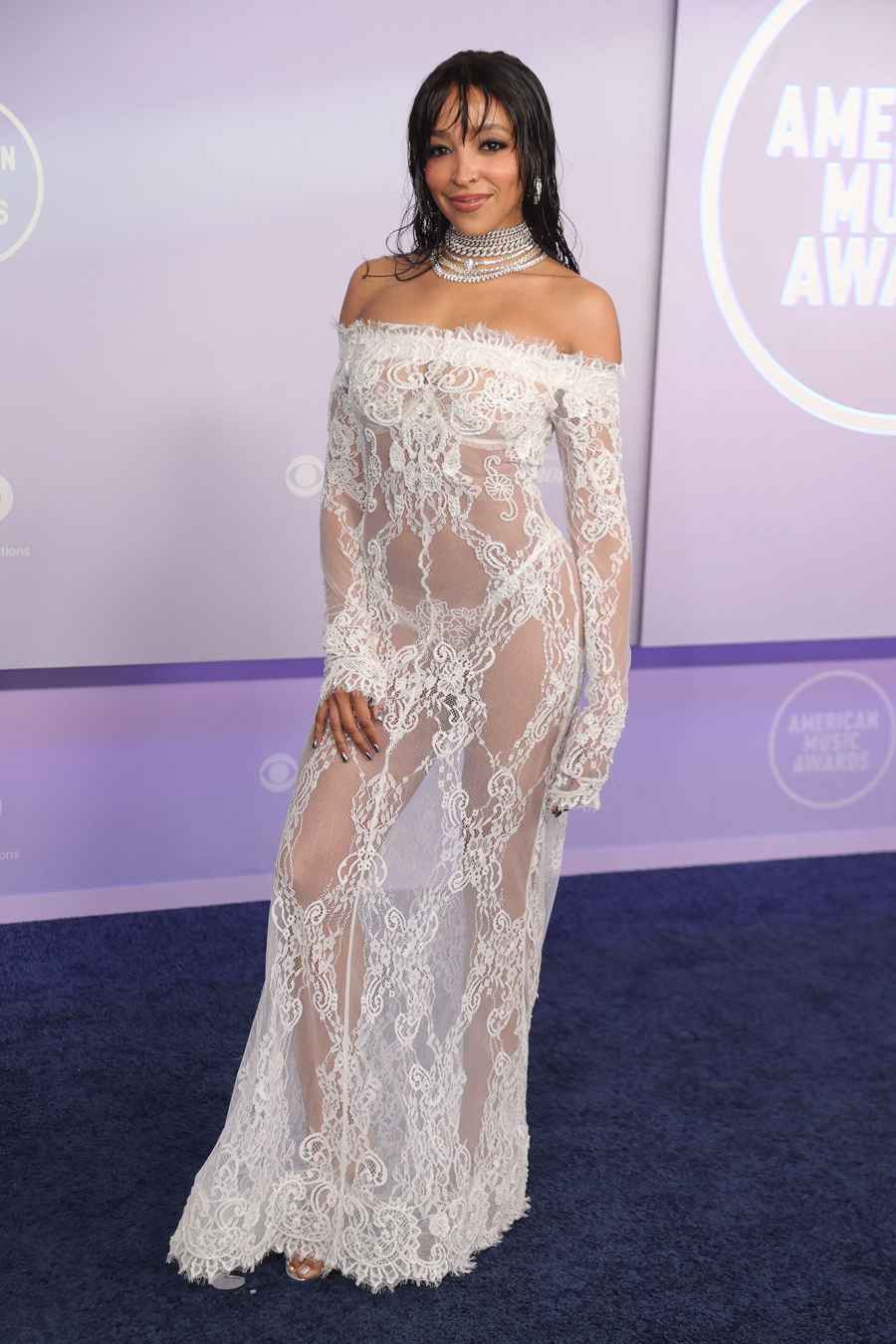 Tinashe Naked Dress Arrival Red Carpet American Music Awards 2026 AMA